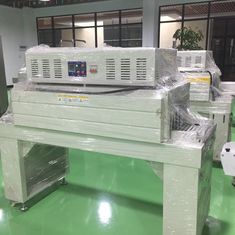 Automatische Film-Schrumpfverpackungs-Maschinen-Hitze-Tunnel-Rohr-Verpackungs-Verpackmaschine