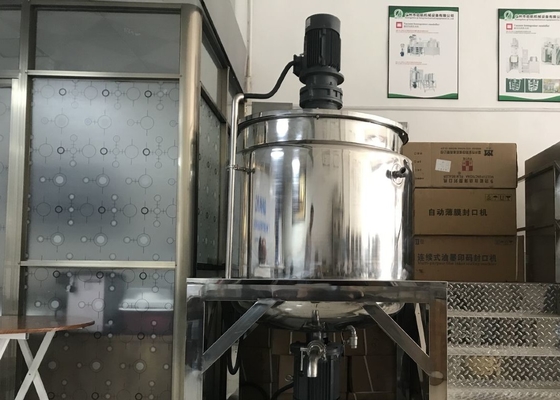 液态混合池不锈钢纹理堆