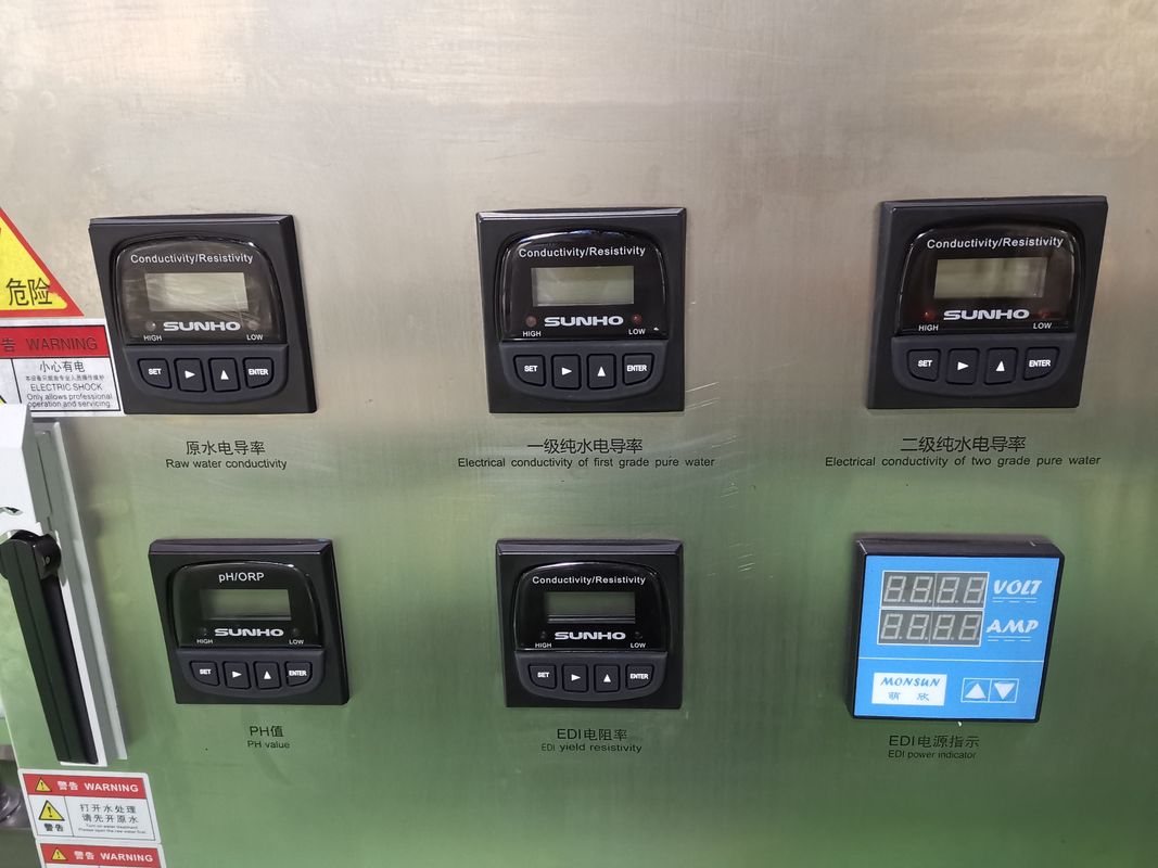 Water Conductivity 300L 0.5μS/Cm Reverse Osmosis Water Treatment Machine Toothpaste Shampoo Cream