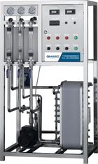 Máquina de la planta de filtrado de agua del RO，Máquina commercial modificada para requisitos specificlares de laósmosis reversa