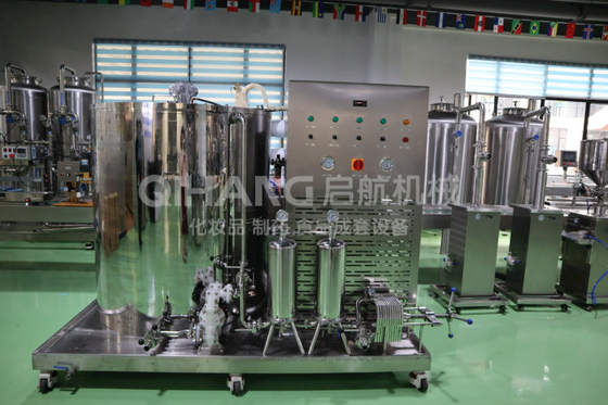 SS Isı Koruma Tankı ile 1000L titanium Metal Bobin Boru Parfüm Dondurma Makinesi